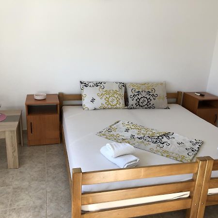 Guest House Ugljevarevic Budva Eksteriør bilde