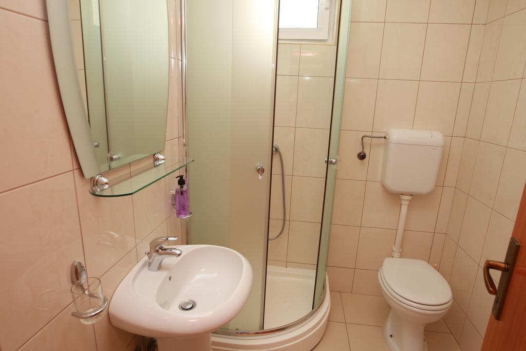 Guest House Ugljevarevic Budva Rom bilde