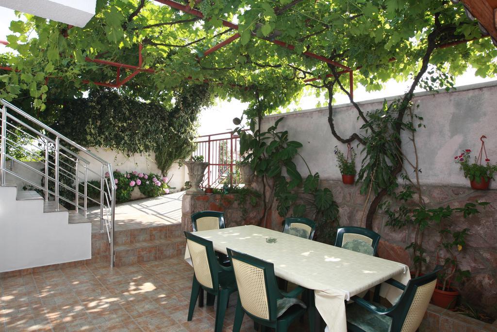 Guest House Ugljevarevic Budva Rom bilde