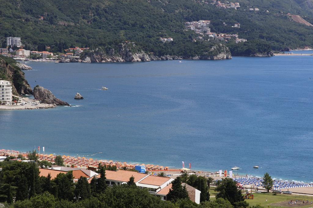 Guest House Ugljevarevic Budva Eksteriør bilde