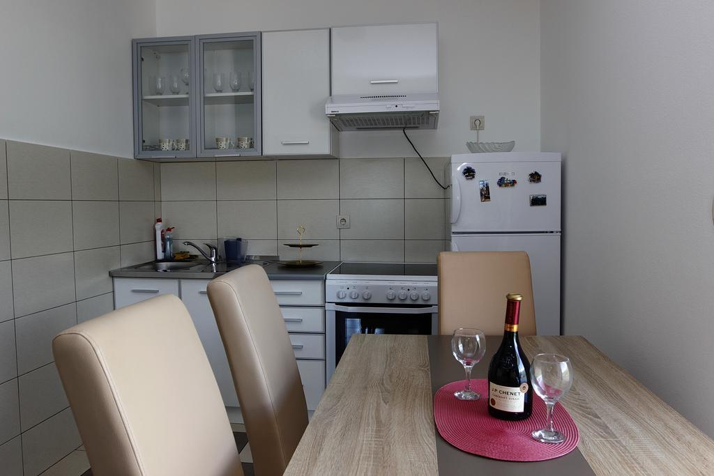 Guest House Ugljevarevic Budva Eksteriør bilde